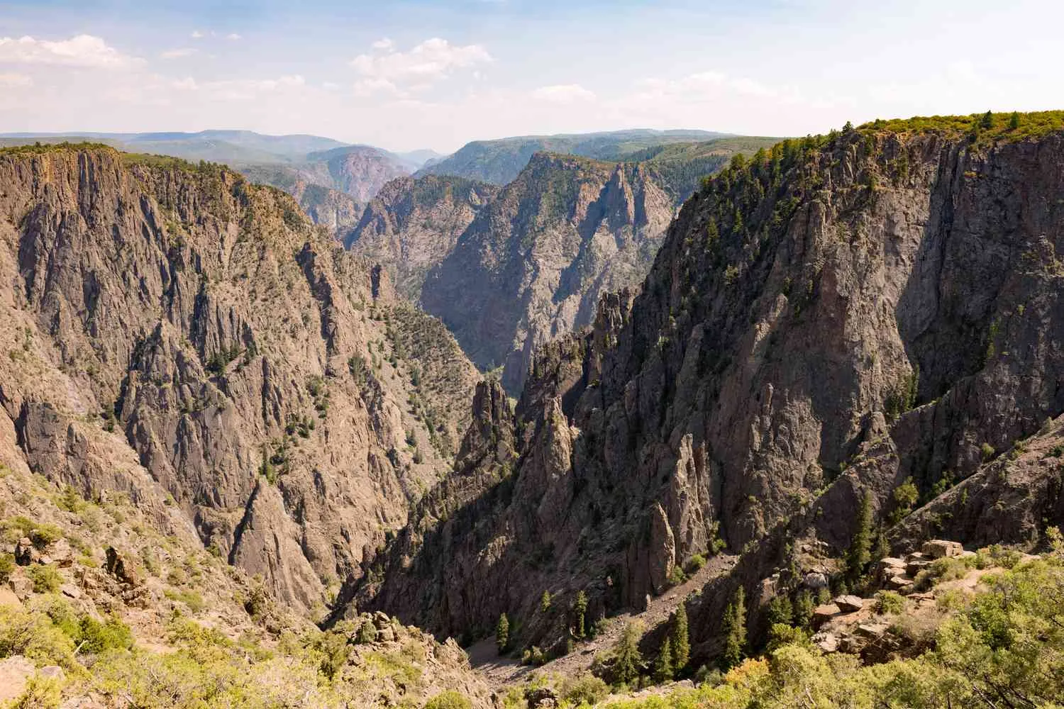 post-Ultimate Guide to Hotels in Black Canyon of the Gunnison: Where to Stay for Your National Park Adventure