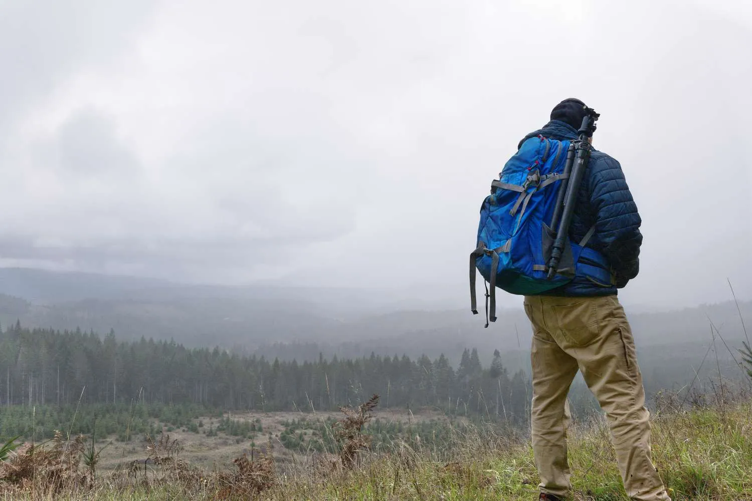 Leave No Trace principles practical implementation in outdoor setting