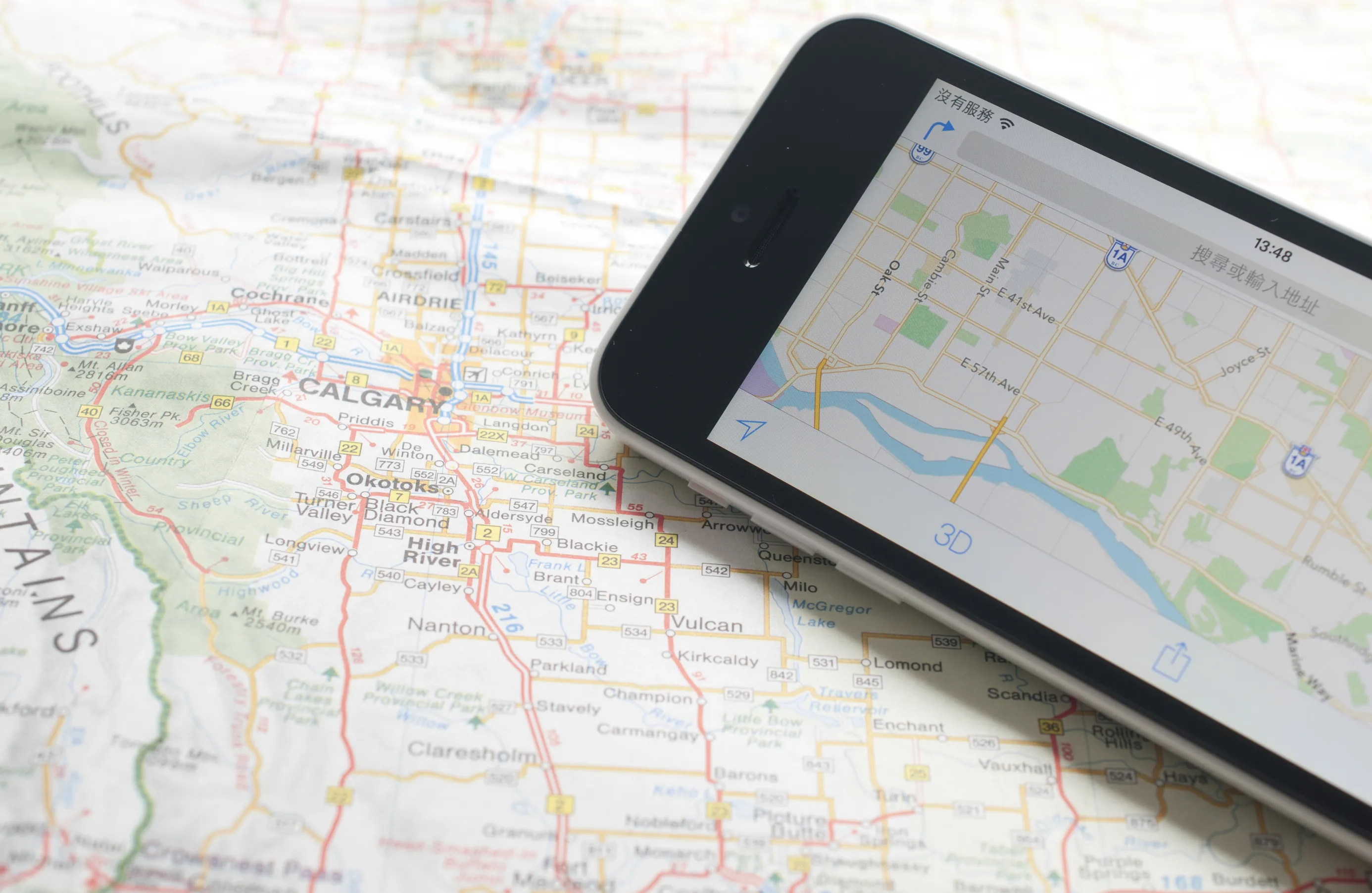 post-GPS vs Map Navigation: The Ultimate Guide to Choosing Your Navigation Method in 2024