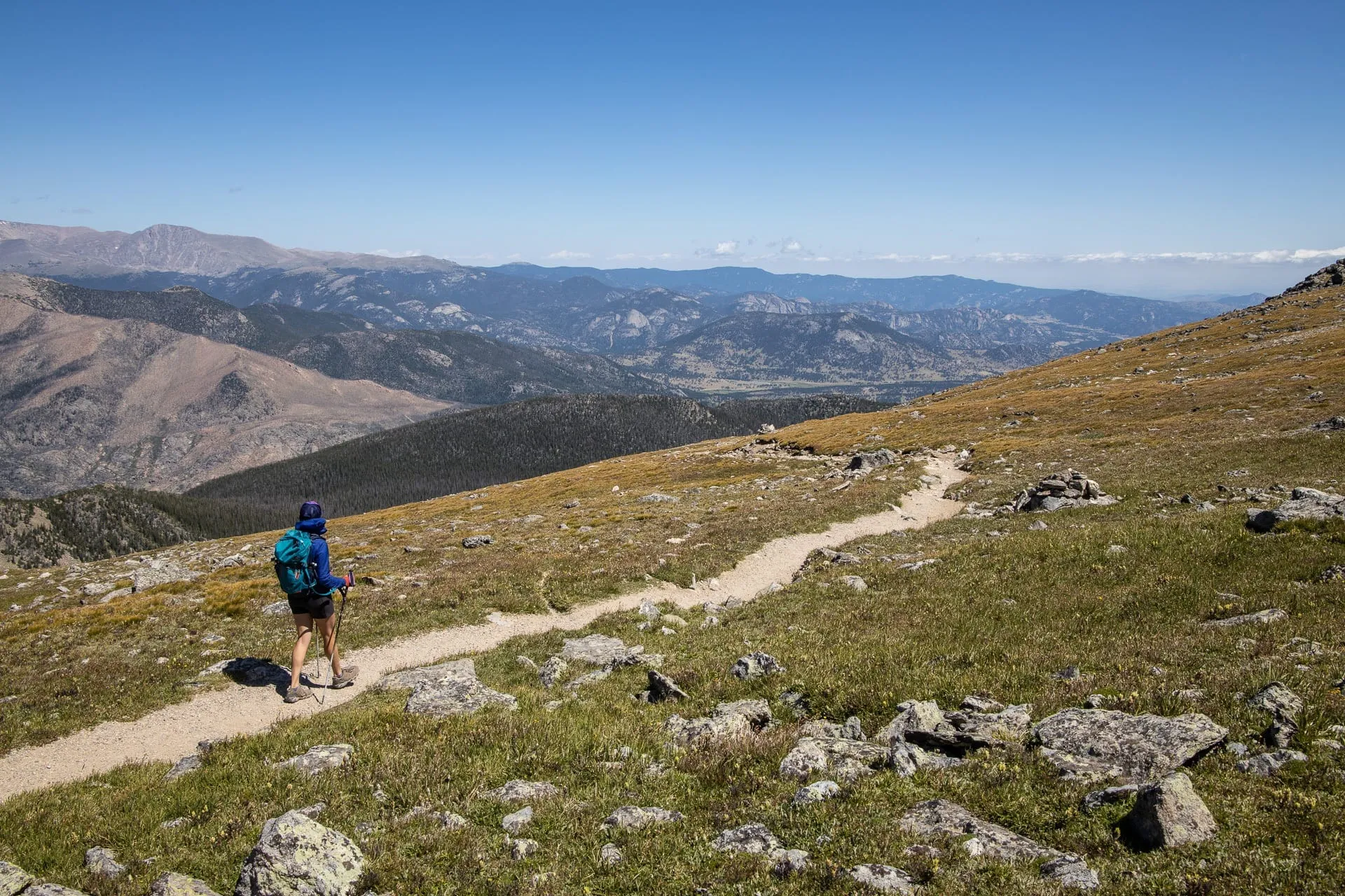 Well-marked mountain trail perfect for solo hiking beginners