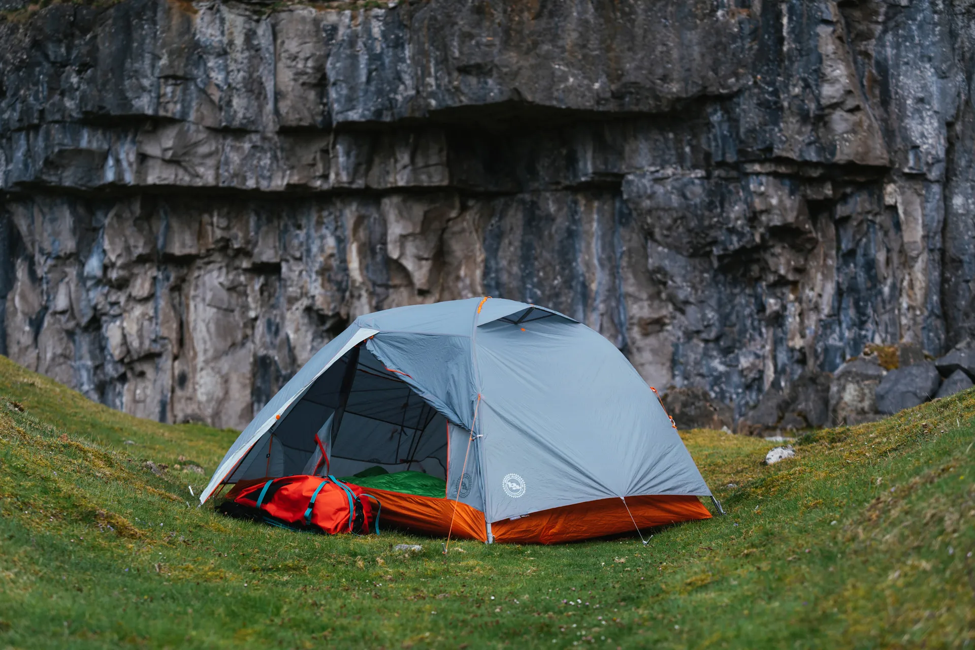Copper Spur HV UL2 in challenging mountain weather conditions