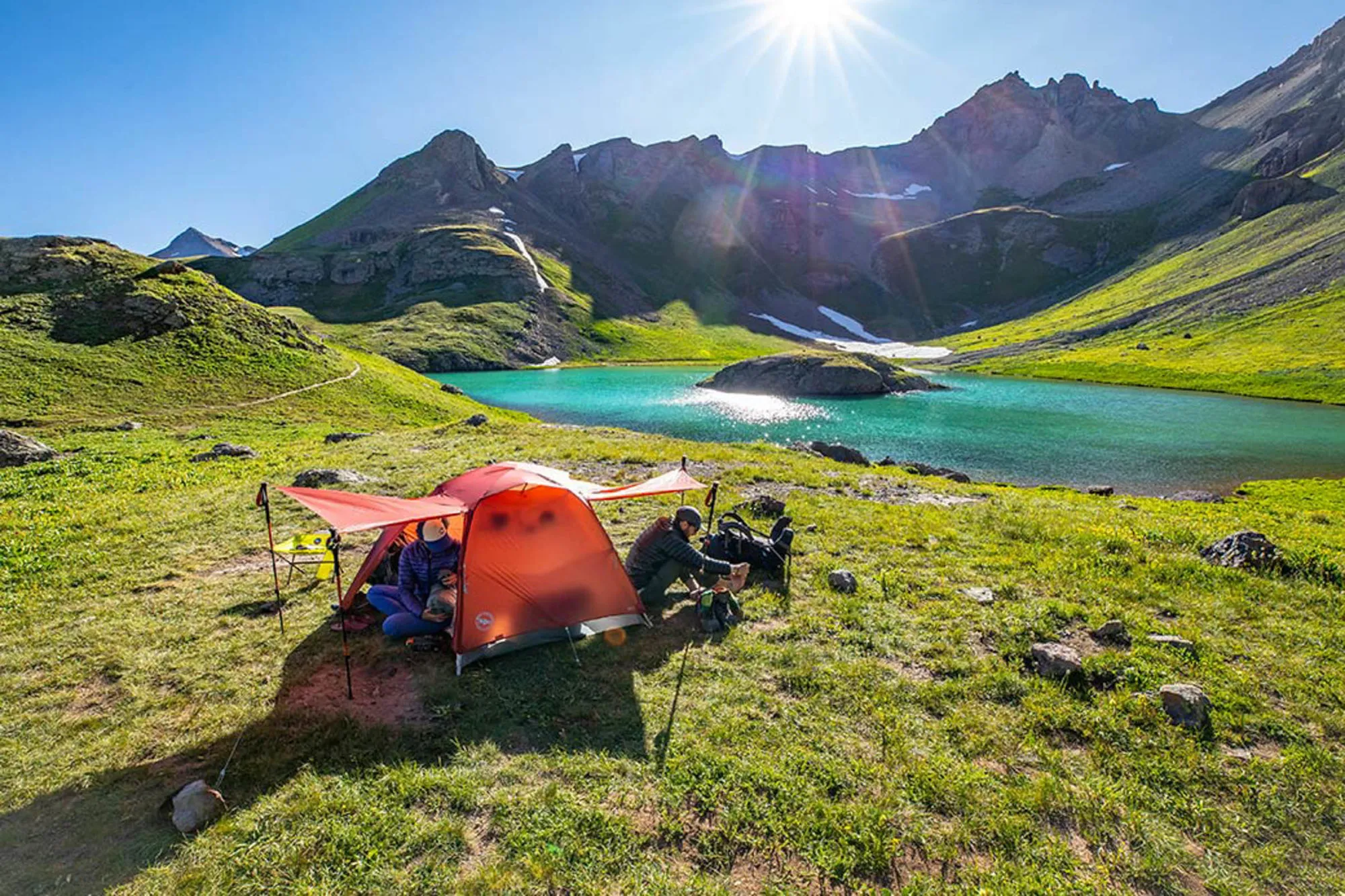 Copper Spur HV UL4 tent setup process showing ease of assembly